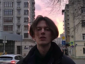 Customer testimonial portrait